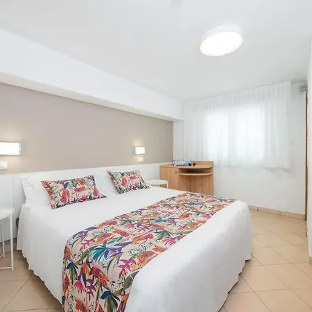 Appartamenti Smart A 30M Da Viale Dante E 100M Dal Mare Riccione Exterior photo
