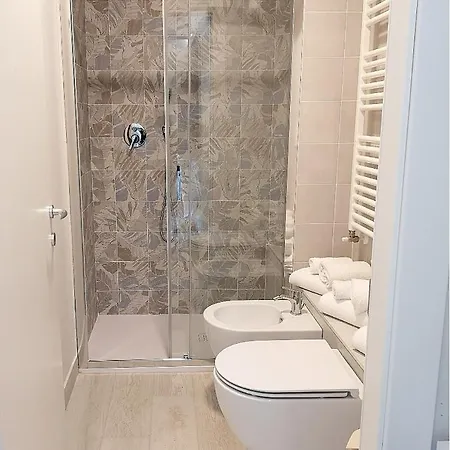 Appartamenti Smart A 30M Da Viale Dante E 100M Dal Mare Riccione Exterior photo